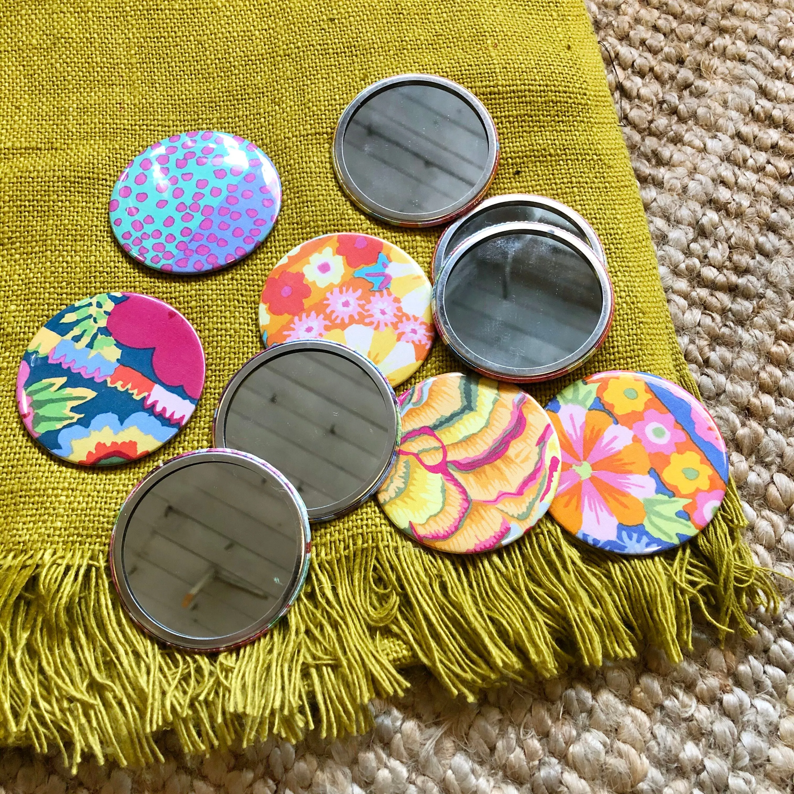 FULI Kaffe Fassett Pocket Travel Mirror Pack 10 (WS)